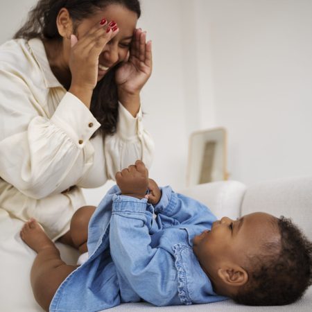 black-mother-taking-car-her-child (1)